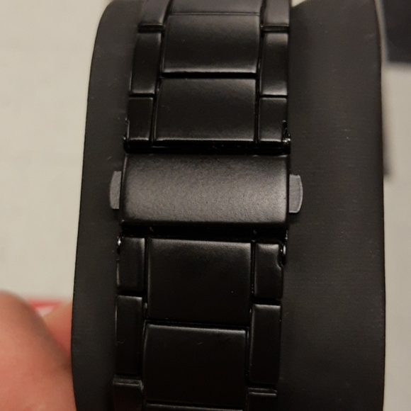 Watch - Picture 2 of 2